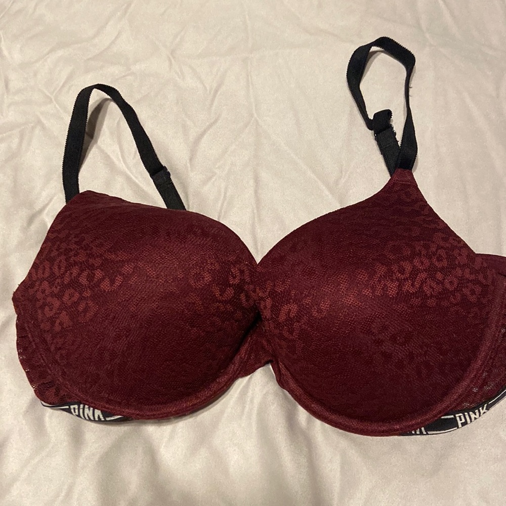 VS Pink Lace Bra Victoria’s Secret Pink 36C Burgundy